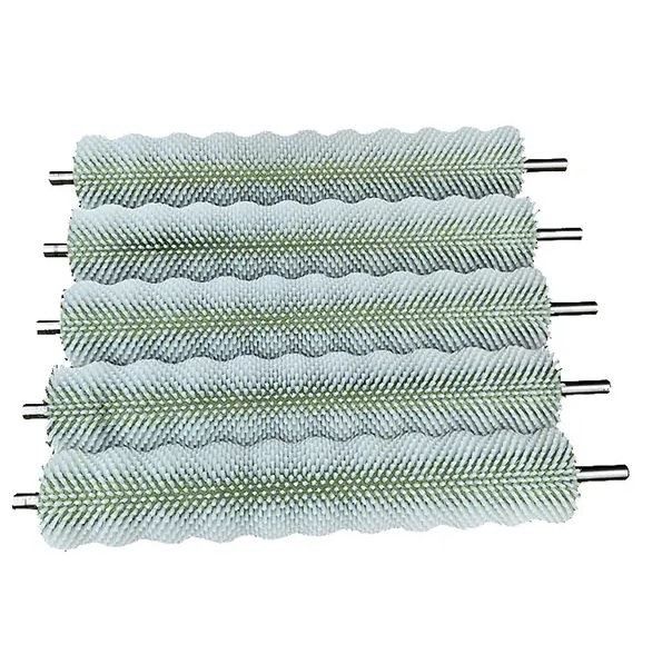 brosses-cylindres-convoyeur-circulaire-en-spirale-pour-le-nettoyage